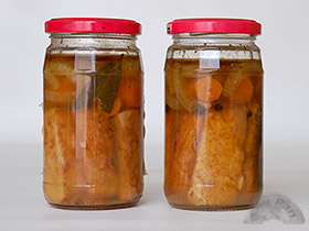 Conserva de bonito en escabeche