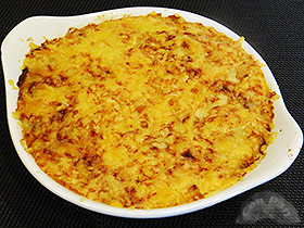 Berenjena gratinada con carne bolonesa