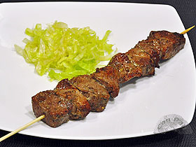 brochetas de cerdo iberico con miel y tomillo